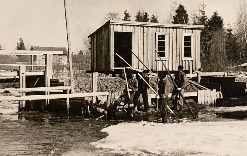 Fail:KambjaKooliHEJ1956JaaMinek.jpg